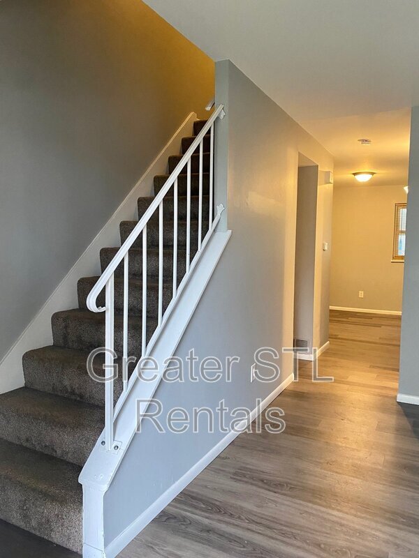 Building Photo - 2281 Campus Dr