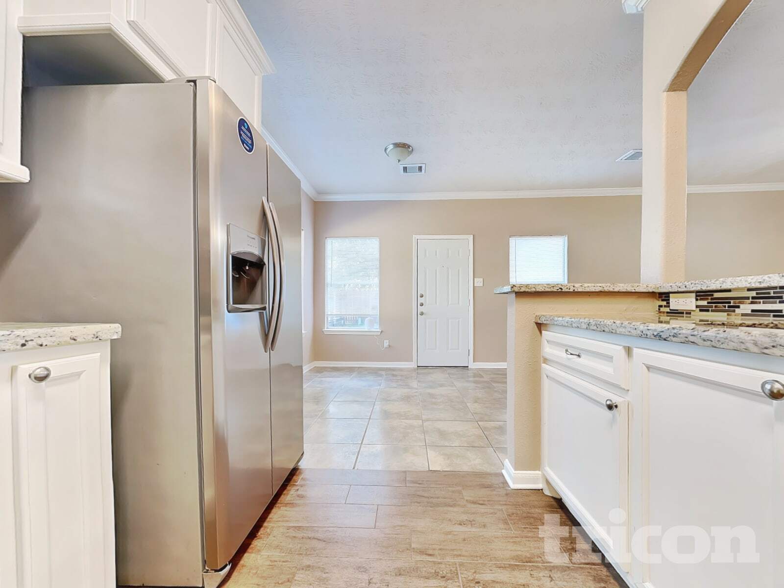 Building Photo - 25303 Laurel Green St