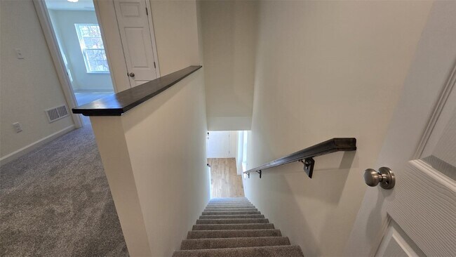 Building Photo - 431 Sunset Hollow Drive