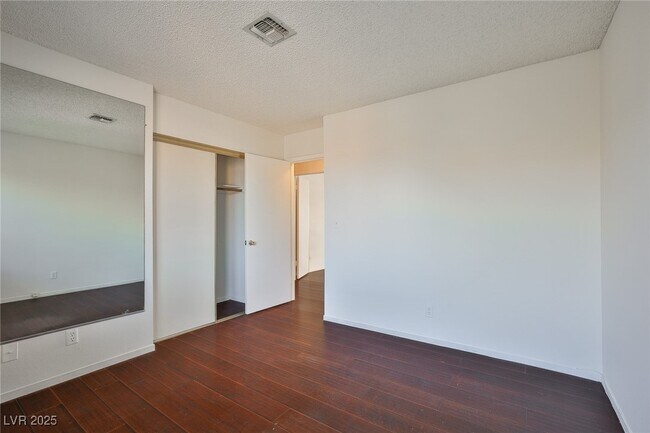 Building Photo - 6716 Chehalis Cir