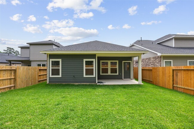 Building Photo - 10216 Badger Run Ln