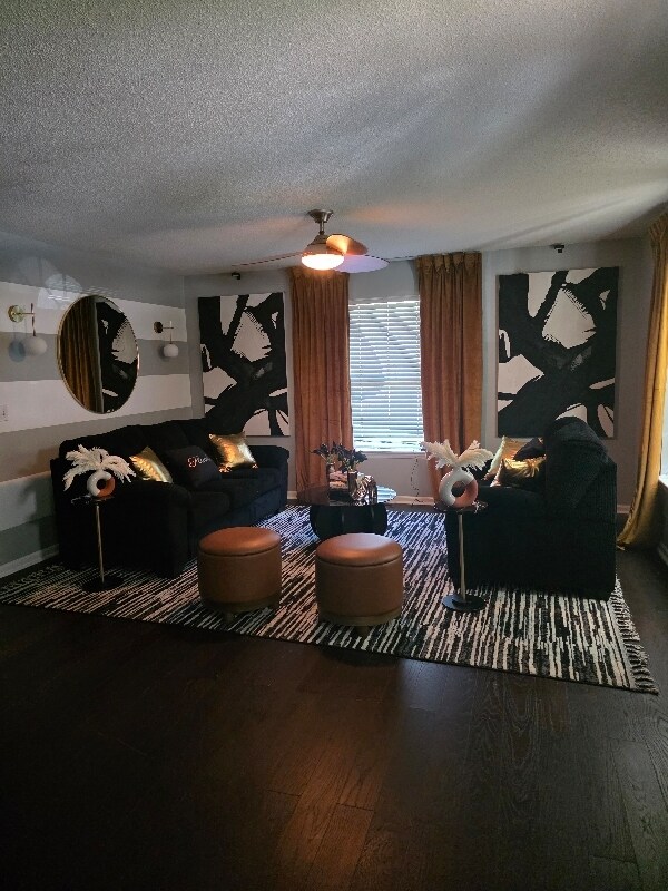 Building Photo - 3130 Freeman Ave