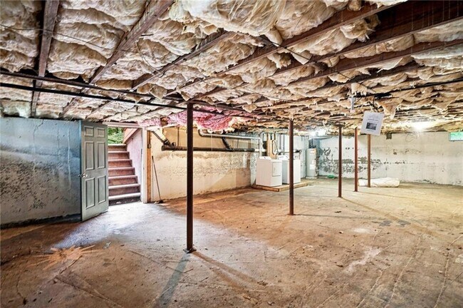 Building Photo - 8 Choctaw Trail
