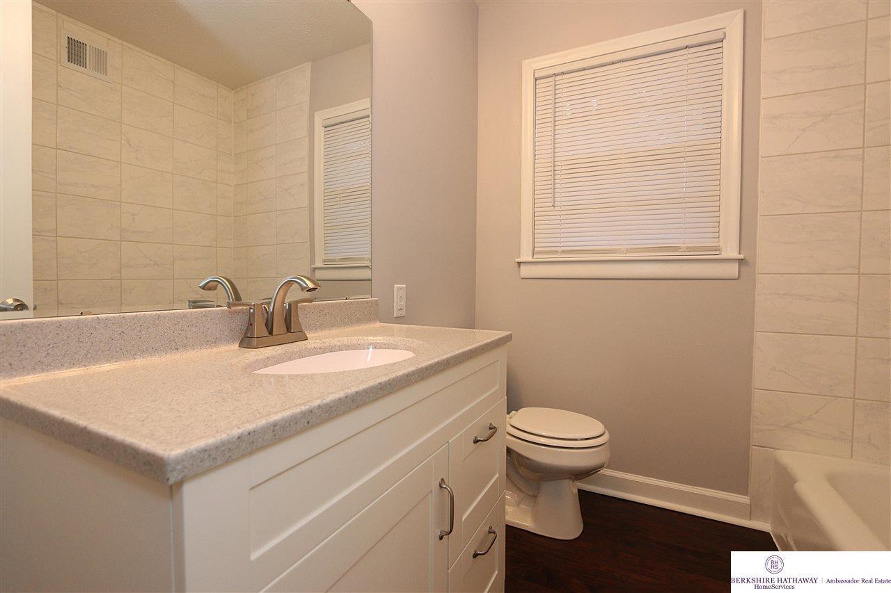 Main Bath - Upstairs - 2329 S 125th Ave