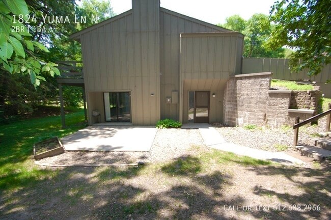 Building Photo - 1824 Yuma Ln N