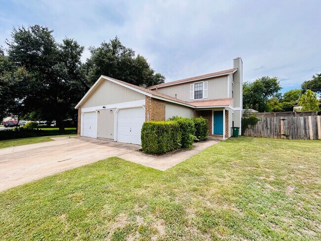 Building Photo - 9300 Kempler Dr
