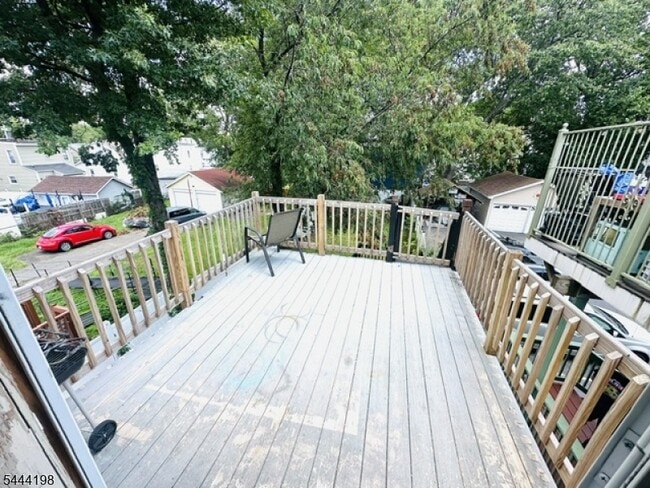 Building Photo - 78 Fern Ave