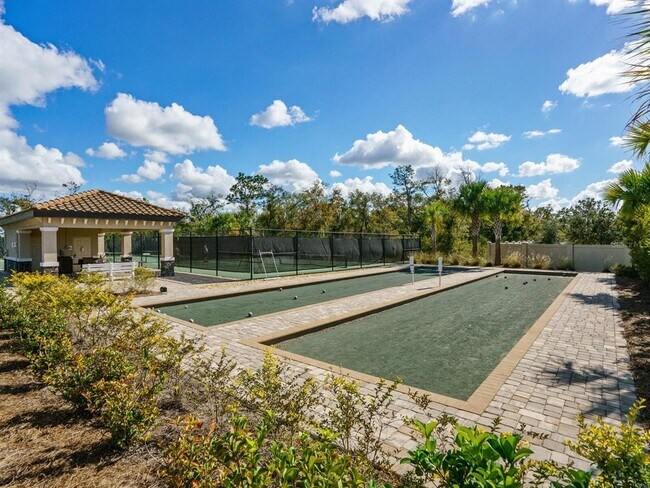 Building Photo - 16804 Vardon Ter