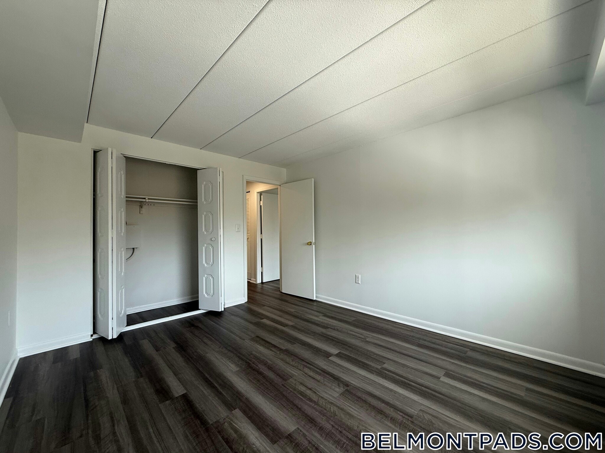 Building Photo - 55 Hill Rd