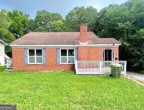 Building Photo - 308 Austin Ave