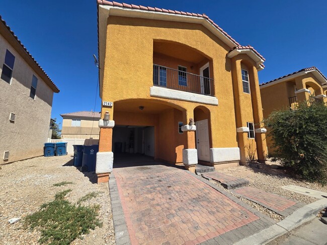 Building Photo - 2142 Trebbiano Way