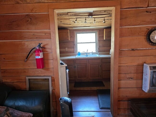 Building Photo - 2660 NC 2660