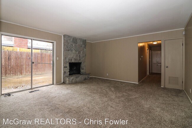 Building Photo - 3 br, 2 bath House - 5233 S. 67th E. Place