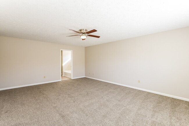 Building Photo - 7051 Laredo Dr