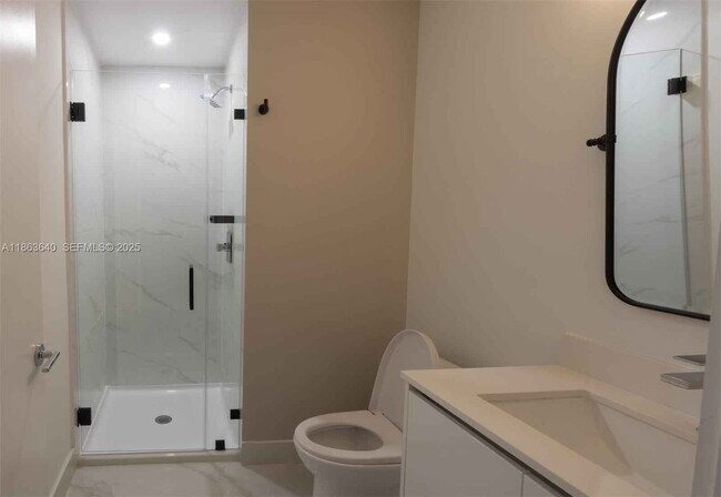 Building Photo - Northeast 24th Street, Miami, FL 33137 - 3 BR 3 BA condo