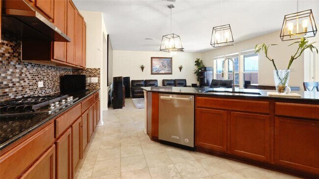Building Photo - 1017 Plano Ln