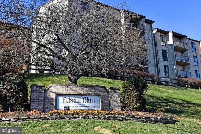 Building Photo - 6135 Edsall Rd