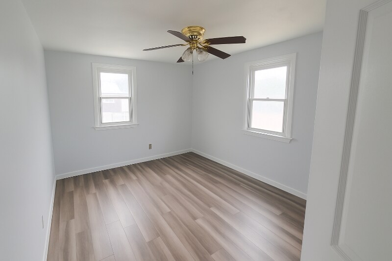 Building Photo - 248 S Bayberry Ln