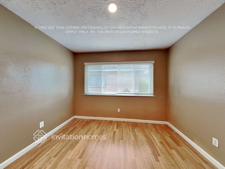 Building Photo - 2415 Pilgrims Bend Dr