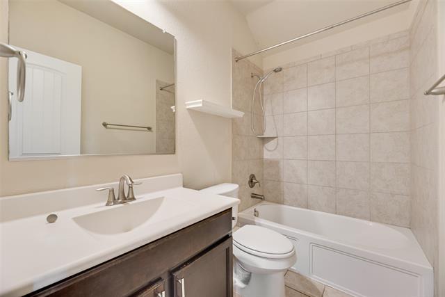 Building Photo - 16417 Stillhouse Hollow Ct