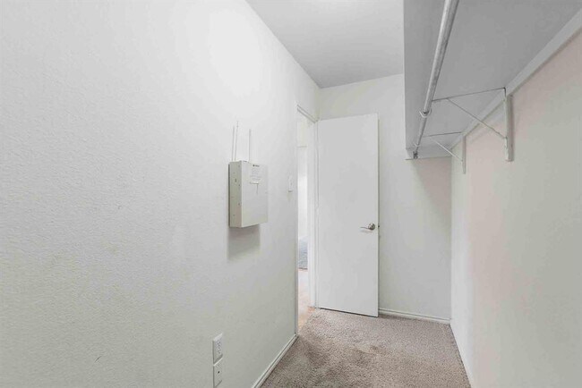 Building Photo - 11012 Culzean Dr