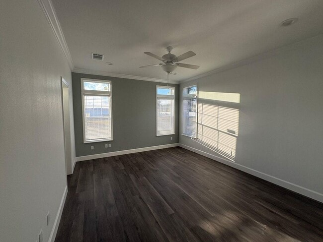 Building Photo - 1018 Morgan Jones Dr