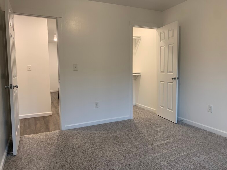 Bedroom 1 - 1515 S Clearwater Ave