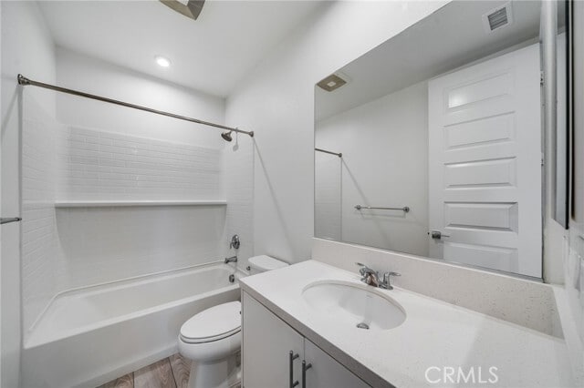 Building Photo - 1102 S Urbana St