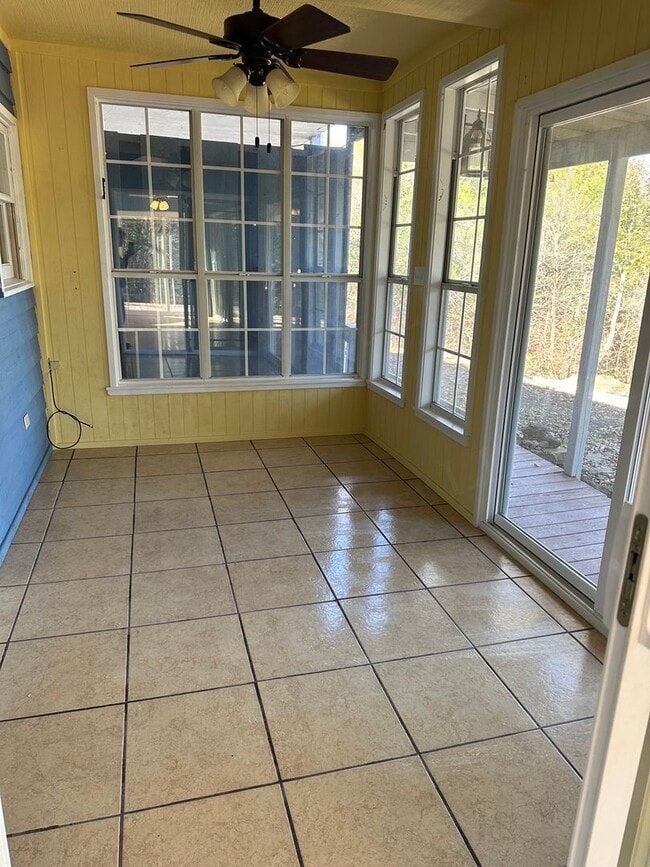 Primary Photo - Wallen Bluff 4 Plex
