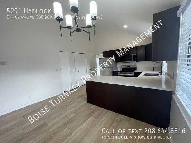 Building Photo - 5291 Hadlock Ct