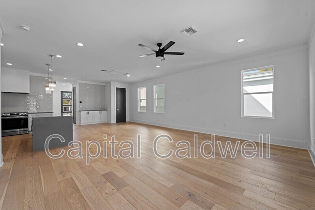 Building Photo - 2345 Bahia Vista St
