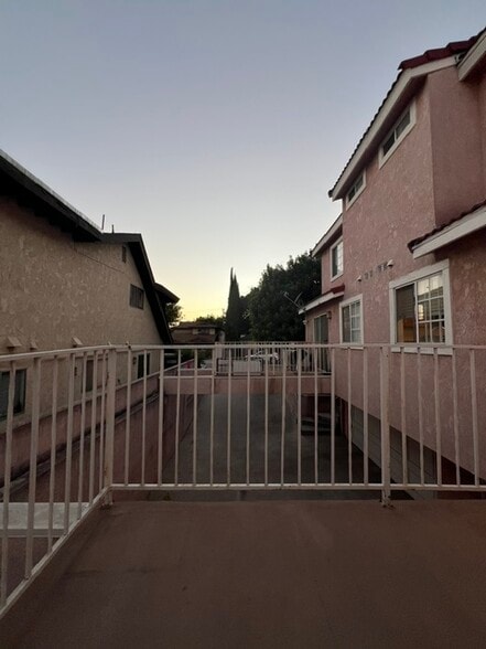 Balcony to driveway - 212 N Electric Ave
