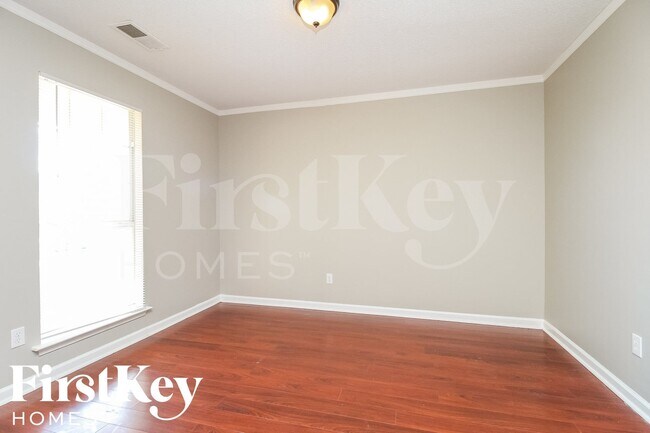 Building Photo - 5153 Grand Pines Dr