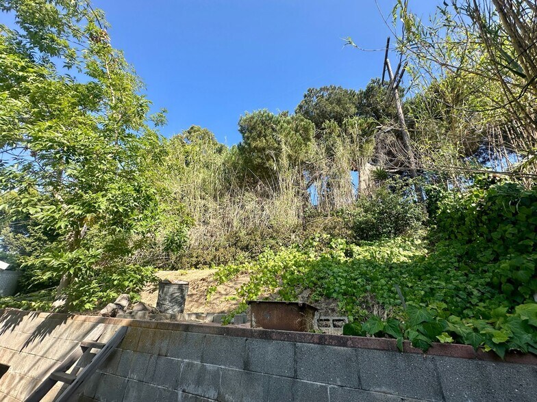Building Photo - 7100 Ramsgate Ave