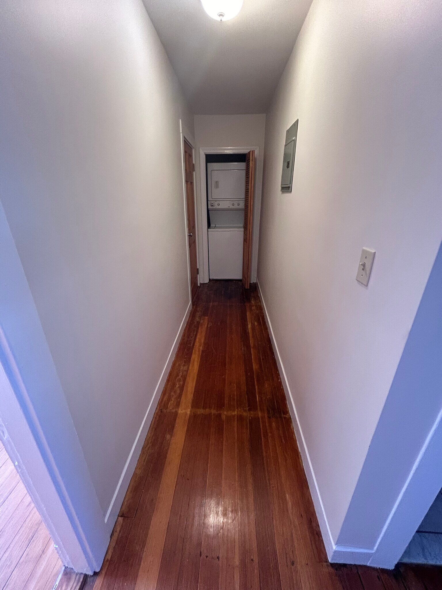 Building Photo - 7 Lorraine St