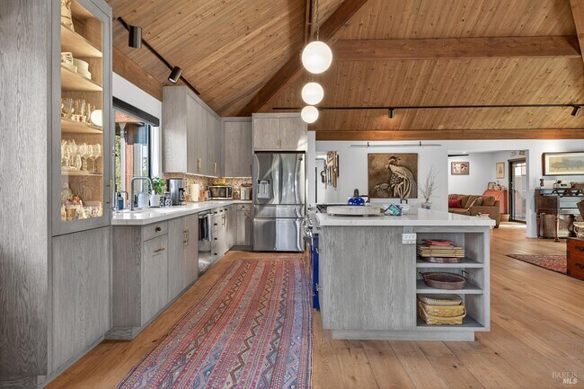 Building Photo - 3662 Lovall Valley Rd