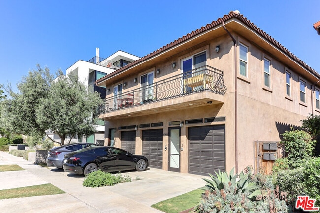 Building Photo - 6069 Horner St