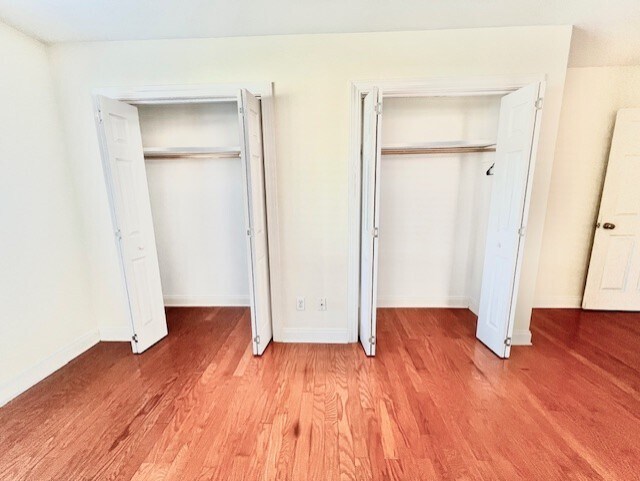 Building Photo - 2203 Inverness Dr