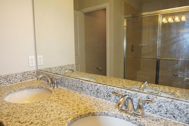 Building Photo - 5151 Caspian St