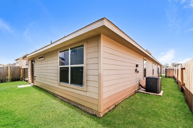 Building Photo - 2443 Gibbs Bend Ct