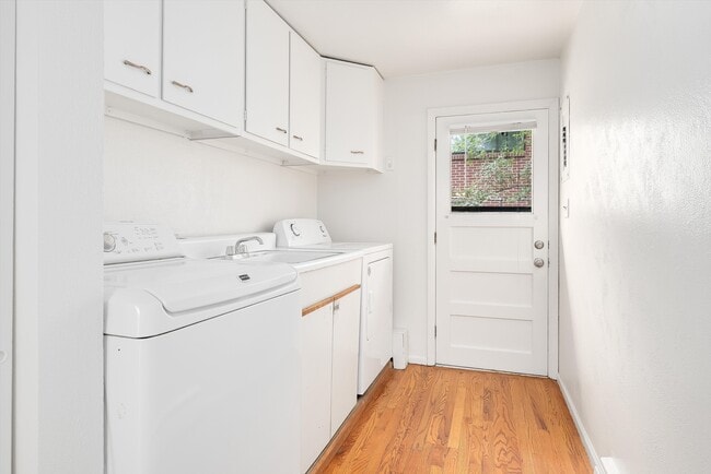 Building Photo - 850 W Chenango Ave