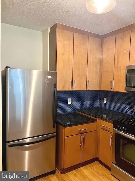 Building Photo - 915 E Street NW Unit 613