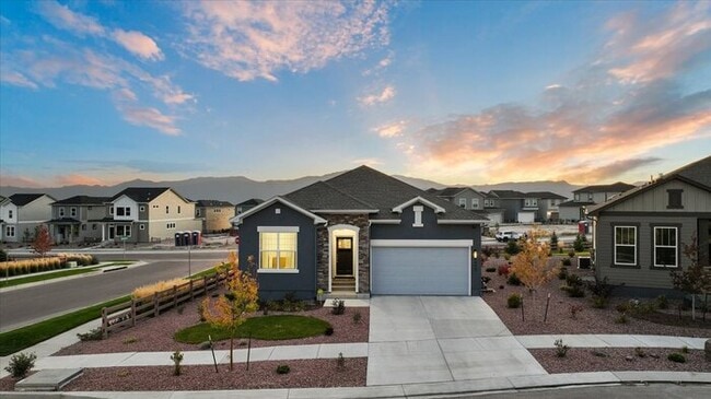 Building Photo - 6602 Enclave Vista Loop