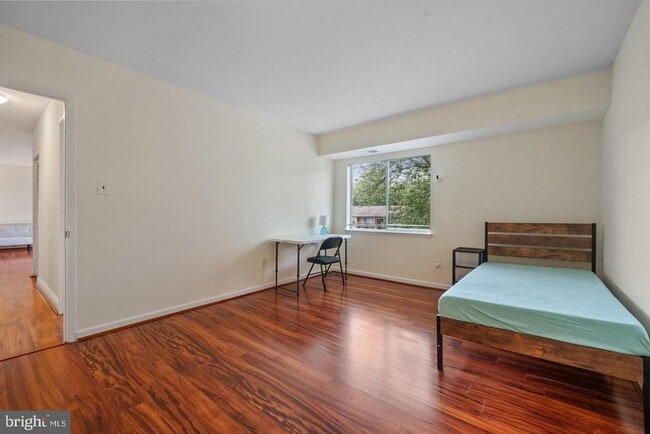 Building Photo - 7984 Audubon Ave