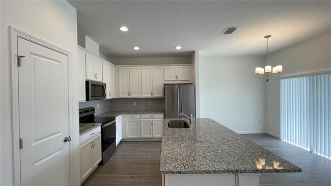 Building Photo - 2367 White Cedar Wy