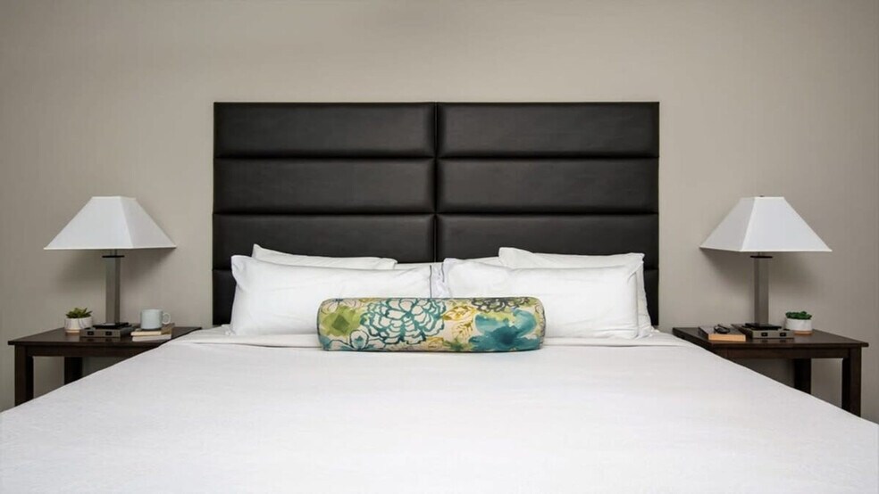 Building Photo - 1405 Federal St