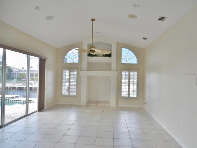 Building Photo - 315 Caicos Dr