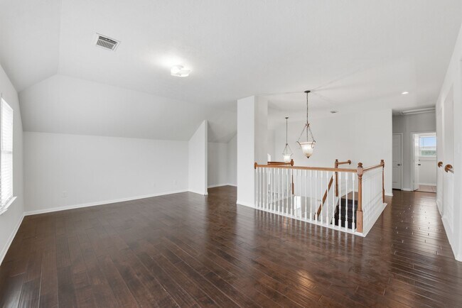 Building Photo - 7519 Chathan Glen Ln