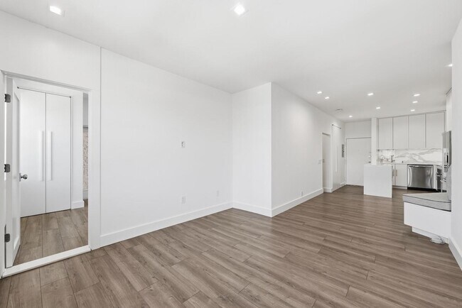 Building Photo - 43-49-49 Van Wagenen Ave