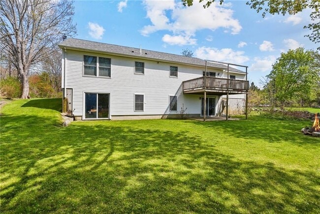 Building Photo - 1037 Main Rd